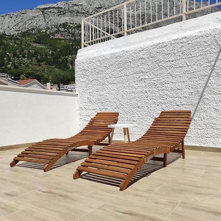 Private Bedroom With Bathroom Baška Voda Kültér fotó